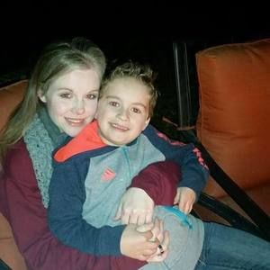 Meet your Posher, Holly